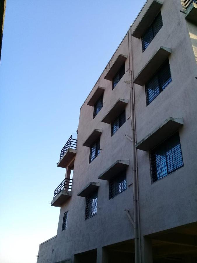 Belle-Vue Holiday Homes - 1Bhk Apartments พันช์กานี ภายนอก รูปภาพ
