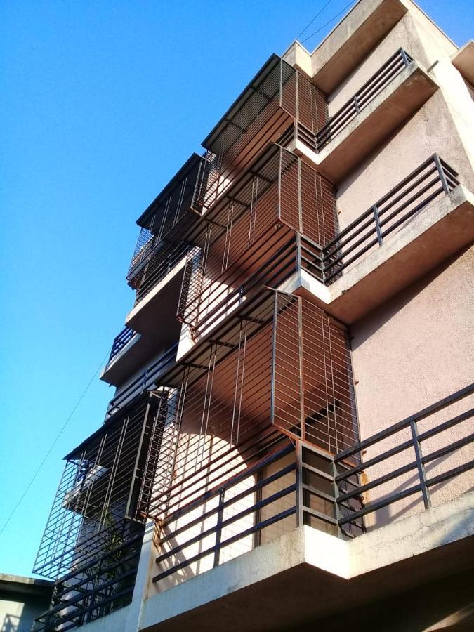 Belle-Vue Holiday Homes - 1Bhk Apartments พันช์กานี ภายนอก รูปภาพ