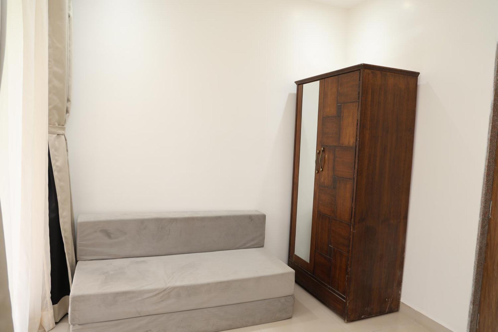 Belle-Vue Holiday Homes - 1Bhk Apartments พันช์กานี ภายนอก รูปภาพ
