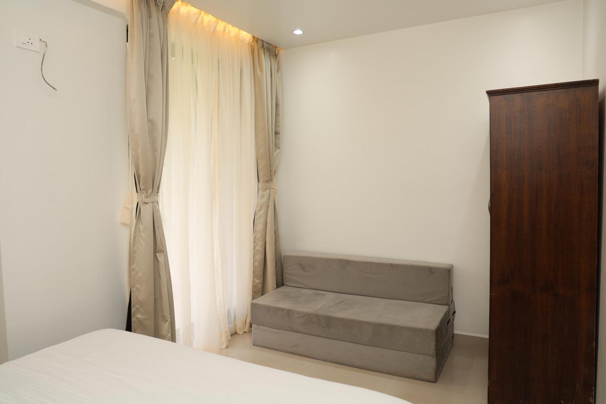 Belle-Vue Holiday Homes - 1Bhk Apartments พันช์กานี ภายนอก รูปภาพ