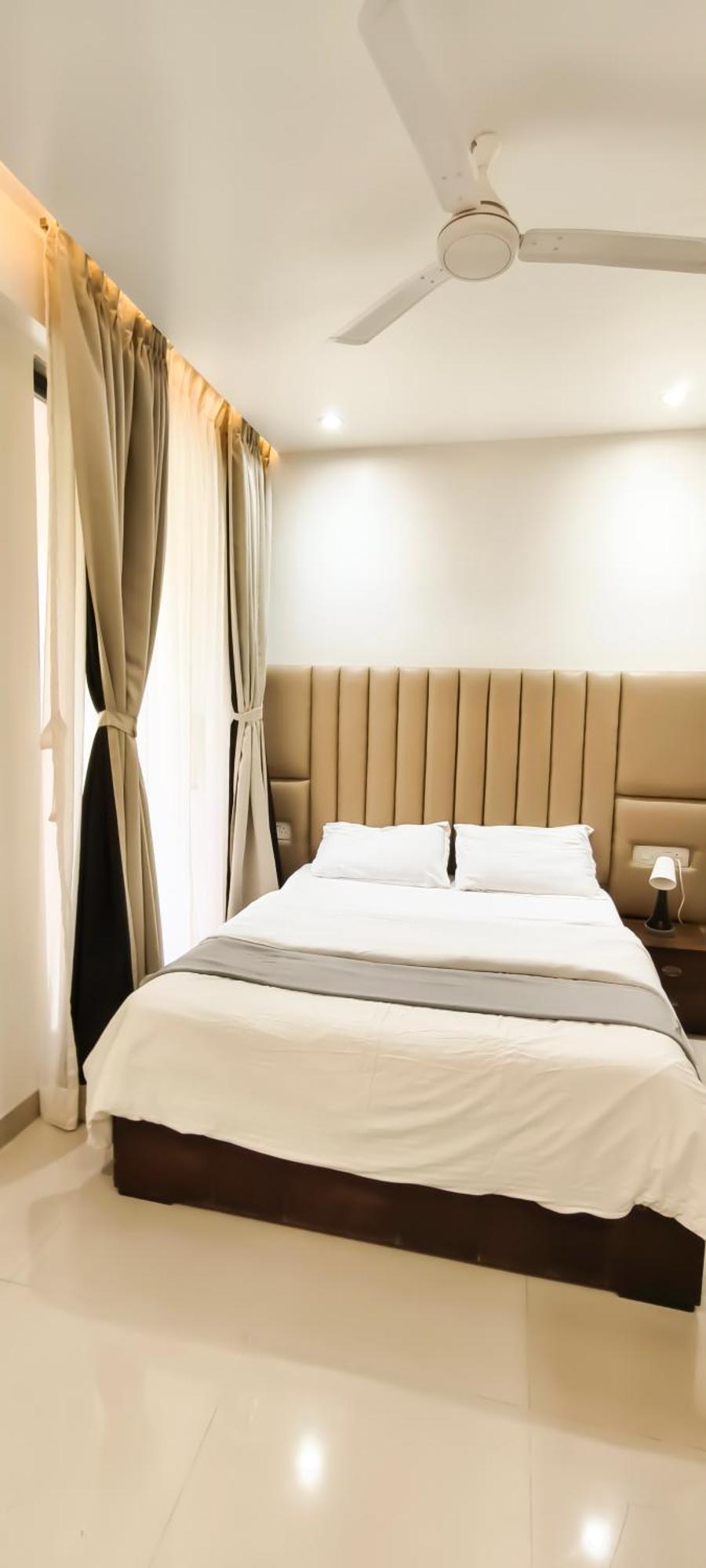 Belle-Vue Holiday Homes - 1Bhk Apartments พันช์กานี ภายนอก รูปภาพ